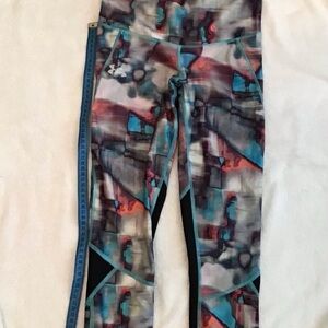 Under Armour Women Abstract Multicolor Leggings and Sports Bra matching Set